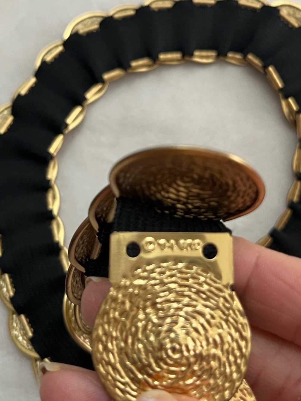 Vintage 90s Gold Coin Link Stretch Waist Belt by 94 GRD - Picture 6 of 6